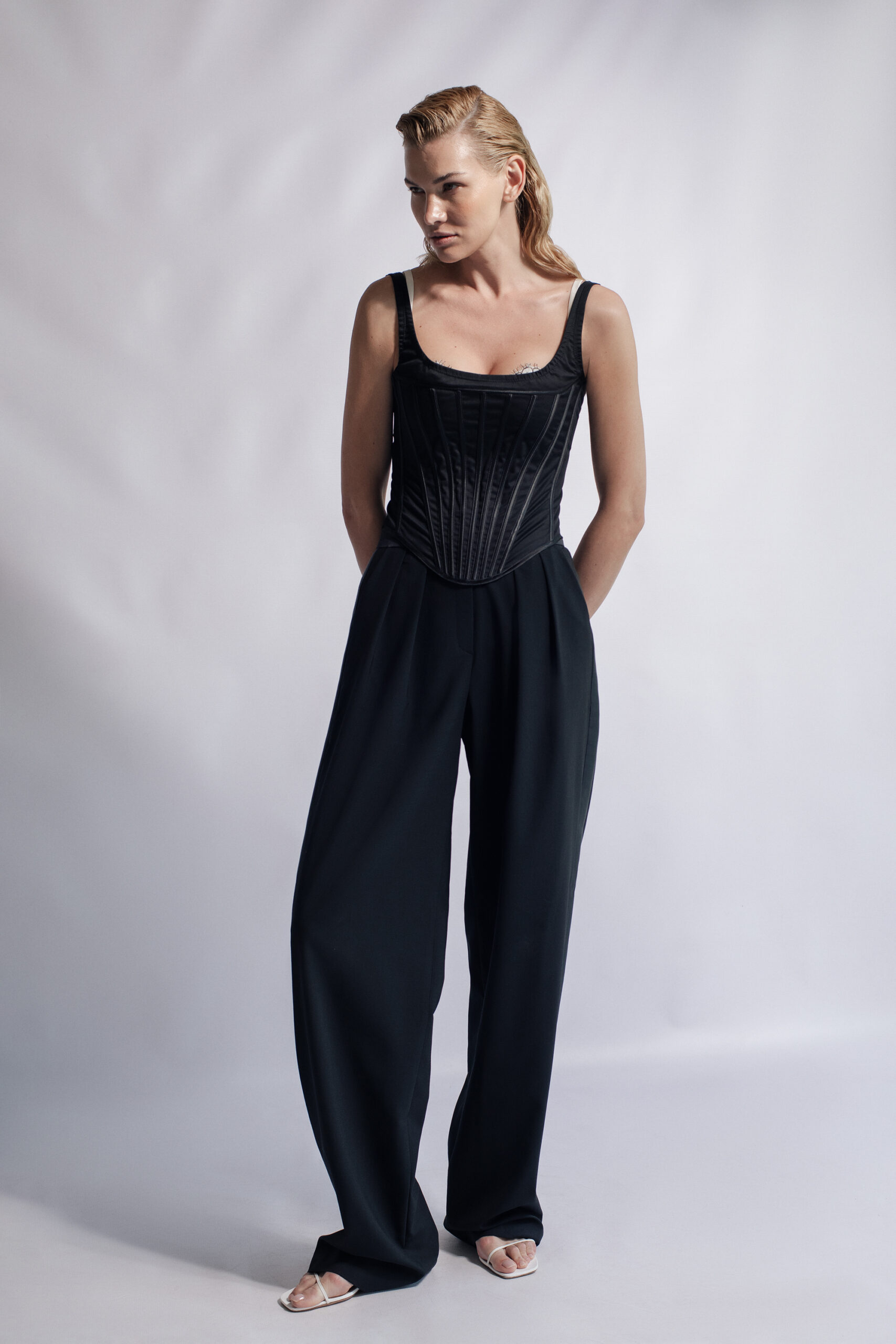 High-waisted Tailored Trousers